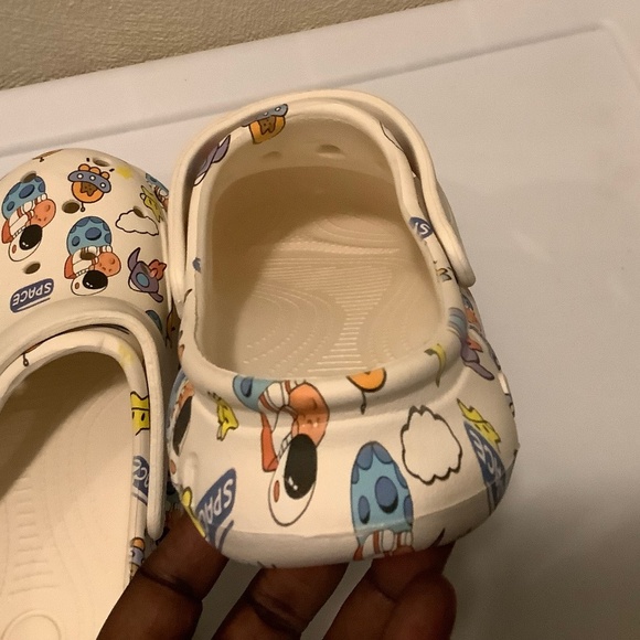 Boys Girls Clogs Kids Classic Garden Water Clogs Astronaut Print 36-37 - Picture 5 of 12